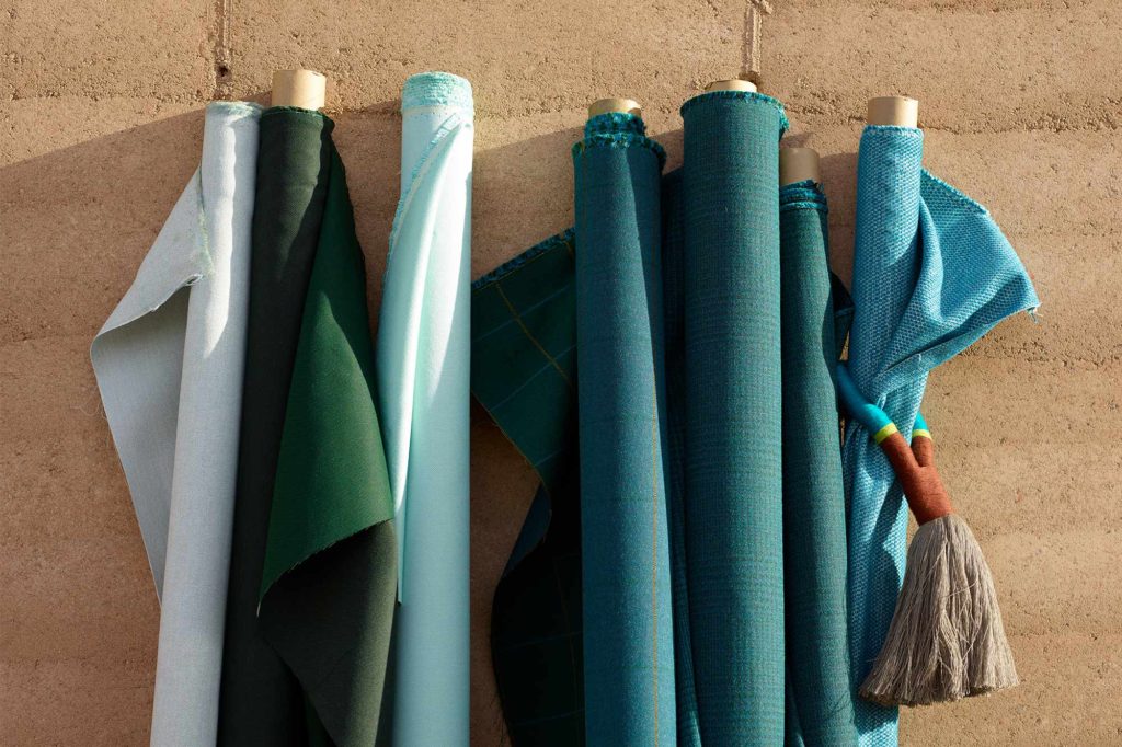 fabric-rolls-teal